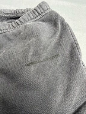 Spiritual Gangster Graphite Sweatpants – Size Small | Cozy Luxe Athleisure